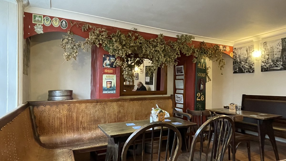 Andy Savage tweet media