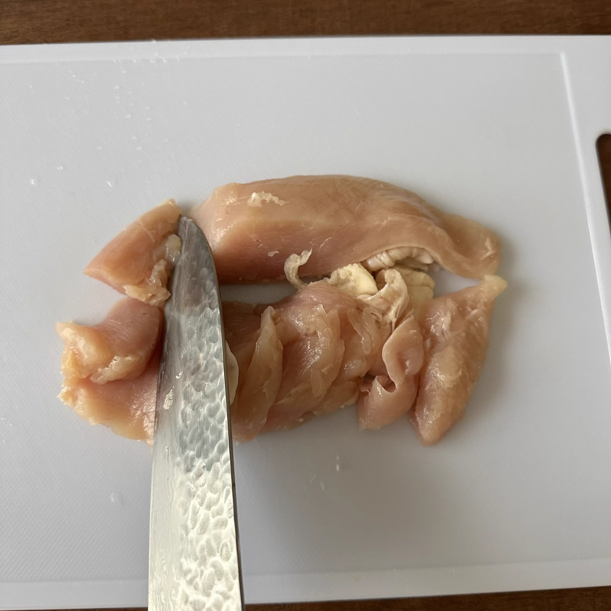 胸肉が驚くほどしっとり♪『レンジで簡単！鶏とブロッコリーの旨だれ』