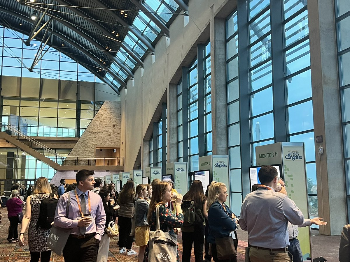 karinbuck's tweet image. Posters and the authors to start another great day of learning and sharing #ONSCongress2023. Proud to see so many incredible bodies of work from impressive sites that also support #scalpcooling. @FoxChaseCancer @fredhutch @MSKCancerCenter @PennCancer