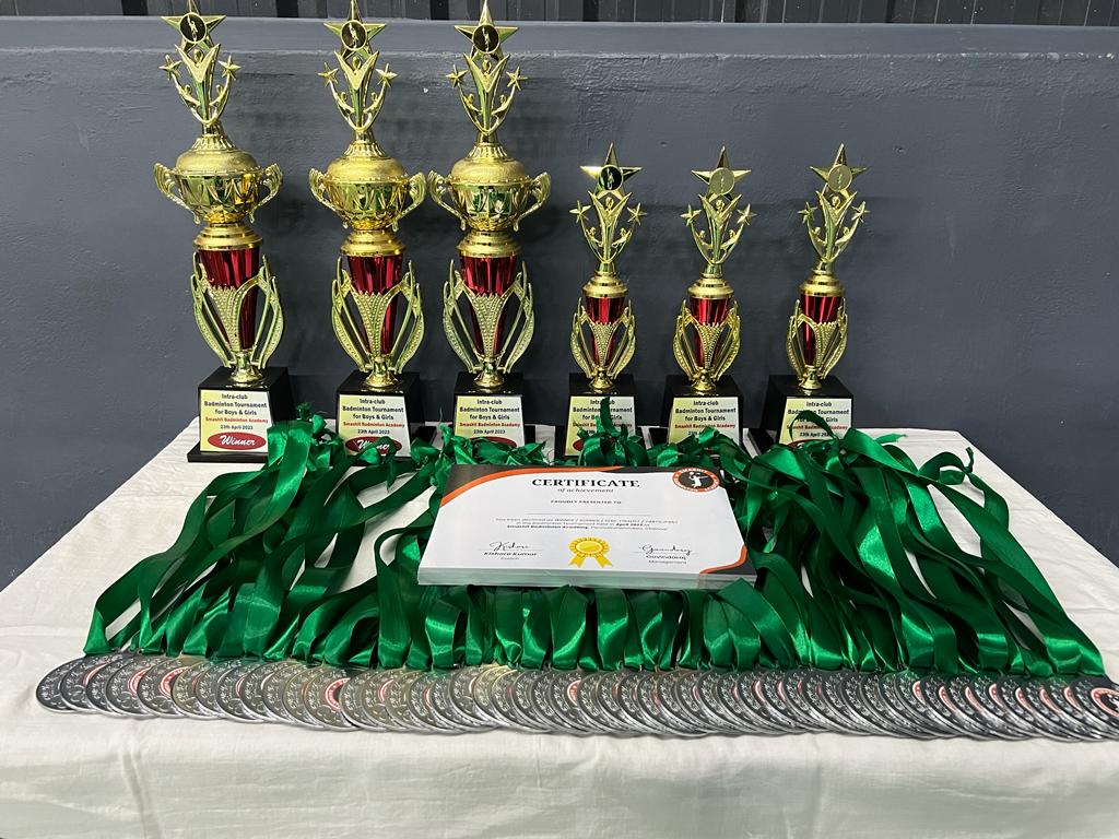 The Intra-club Badminton Tournament for Boys & Girls held at Smashit Badminton Academy, Ponniammanmedu on April 23, 2023 was a smashing success!

Link to photo album:
photos.app.goo.gl/y1Jcj64MHwkp4s…
