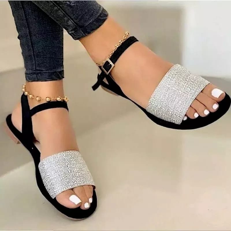 📷item - Makonge sandals
📷size - 37-43
📷price -ksh.1800
📷free delivery within Nairobi CBD and at an extra affordable cost across the country and World
📷0790554246 inbox for more info
📷Till no.5673003

#mashirima #BreakingNews #KijaniRidge #Gunna #QatarIn #Osimhen #Arsenal