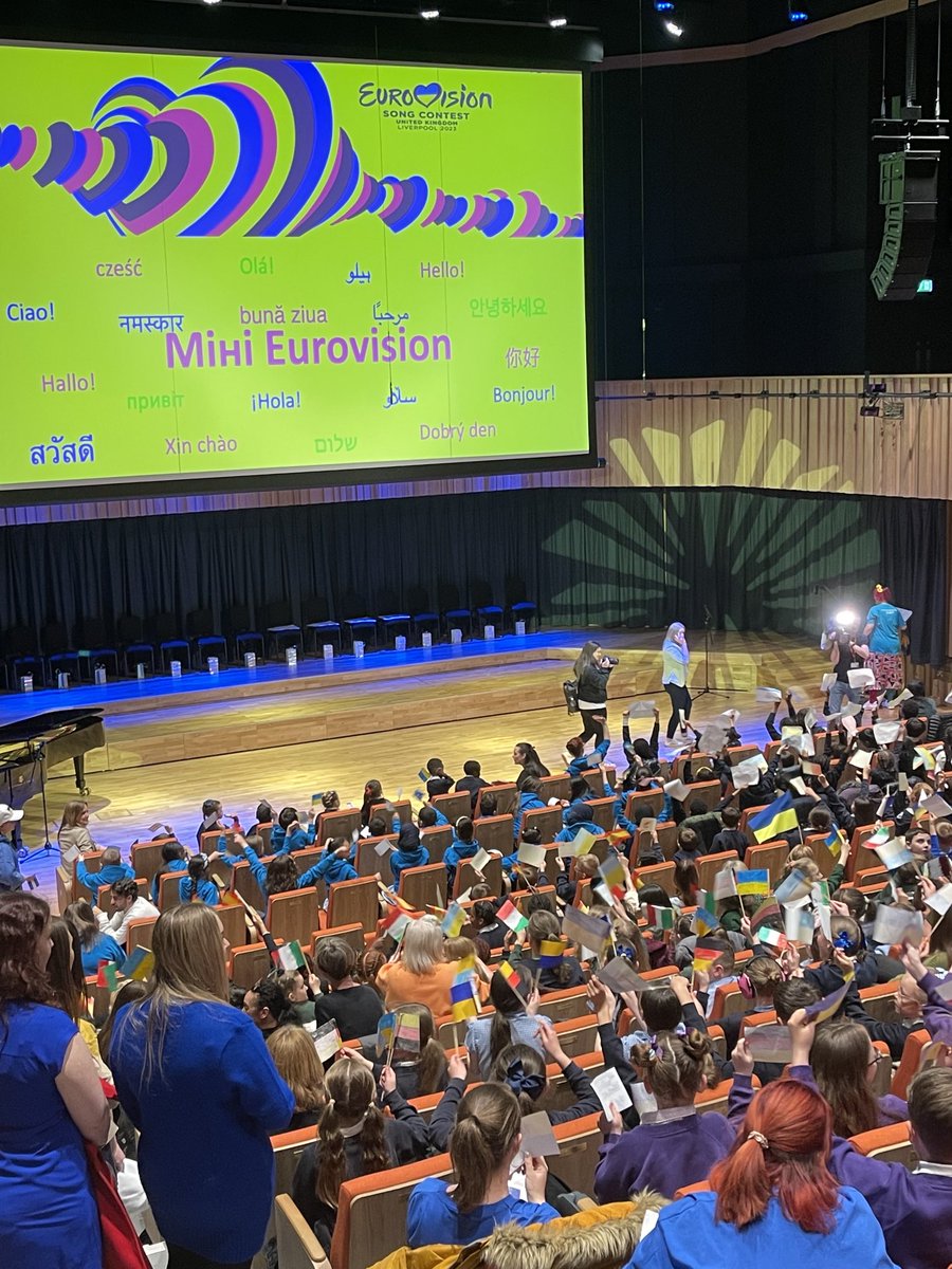 This place is alive! What do you get if you cross Music and Languages?…MiHi Eurovision! ⁦<a href="/TungAuditorium/">The Tung Auditorium</a>⁩ ⁦@SILPrimary⁩ ⁦<a href="/musicmarkuk/">The UK Association for Music Education: Music Mark</a>⁩ ⁦<a href="/ace_thenorth/">Arts Council England, North</a>⁩ ⁦<a href="/BBCNWT/">BBC North West</a>⁩