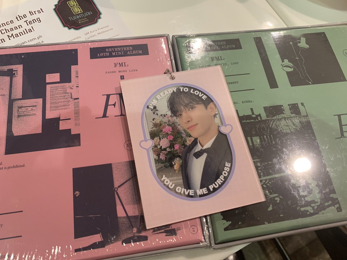 cutiesjing's tweet photo. unboxing two more FML albums 🥹 groom dokyeom pabasbas ✨🙏🏻✨ https://t.co/vQKF7SCBqS