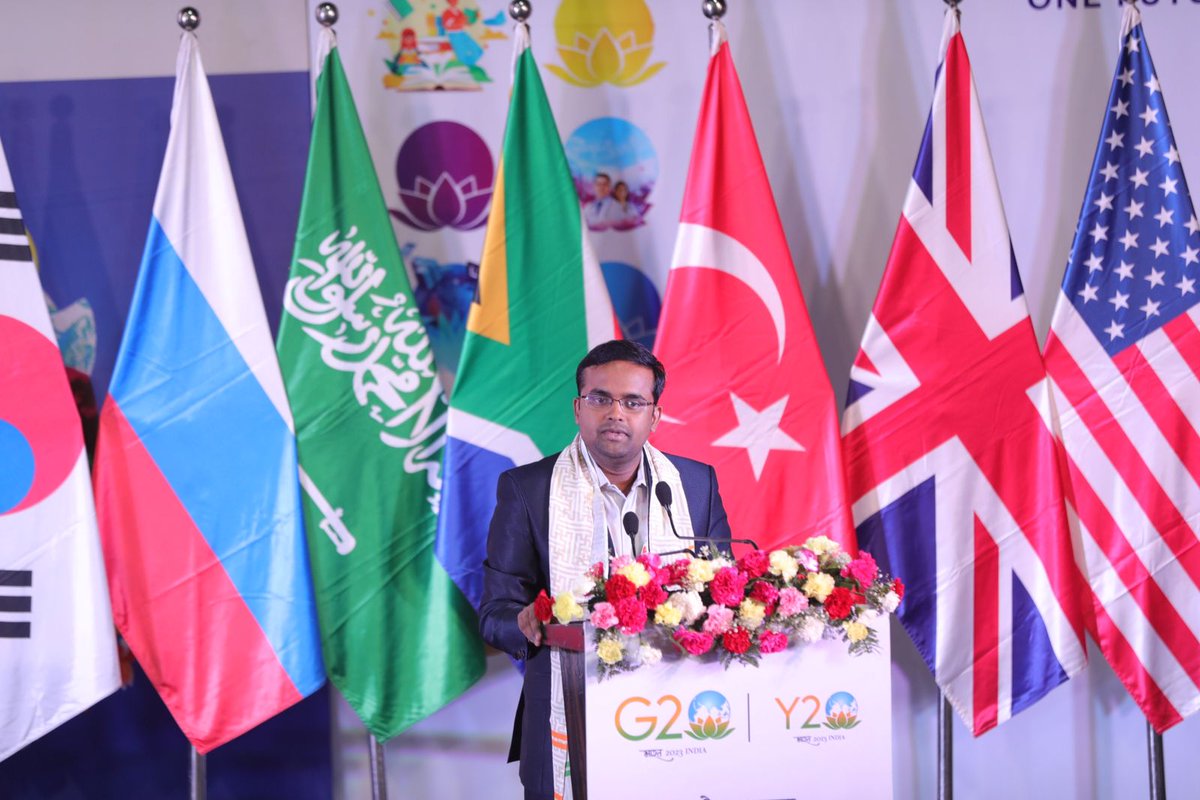 लेह ,लदाख में Y20 प्रि-समिट में भारत का पक्ष रखा। 
<a href="/narendramodi/">Narendra Modi</a> <a href="/blsanthosh/">B L Santhosh</a> <a href="/Tejasvi_Surya/">Tejasvi Surya</a>