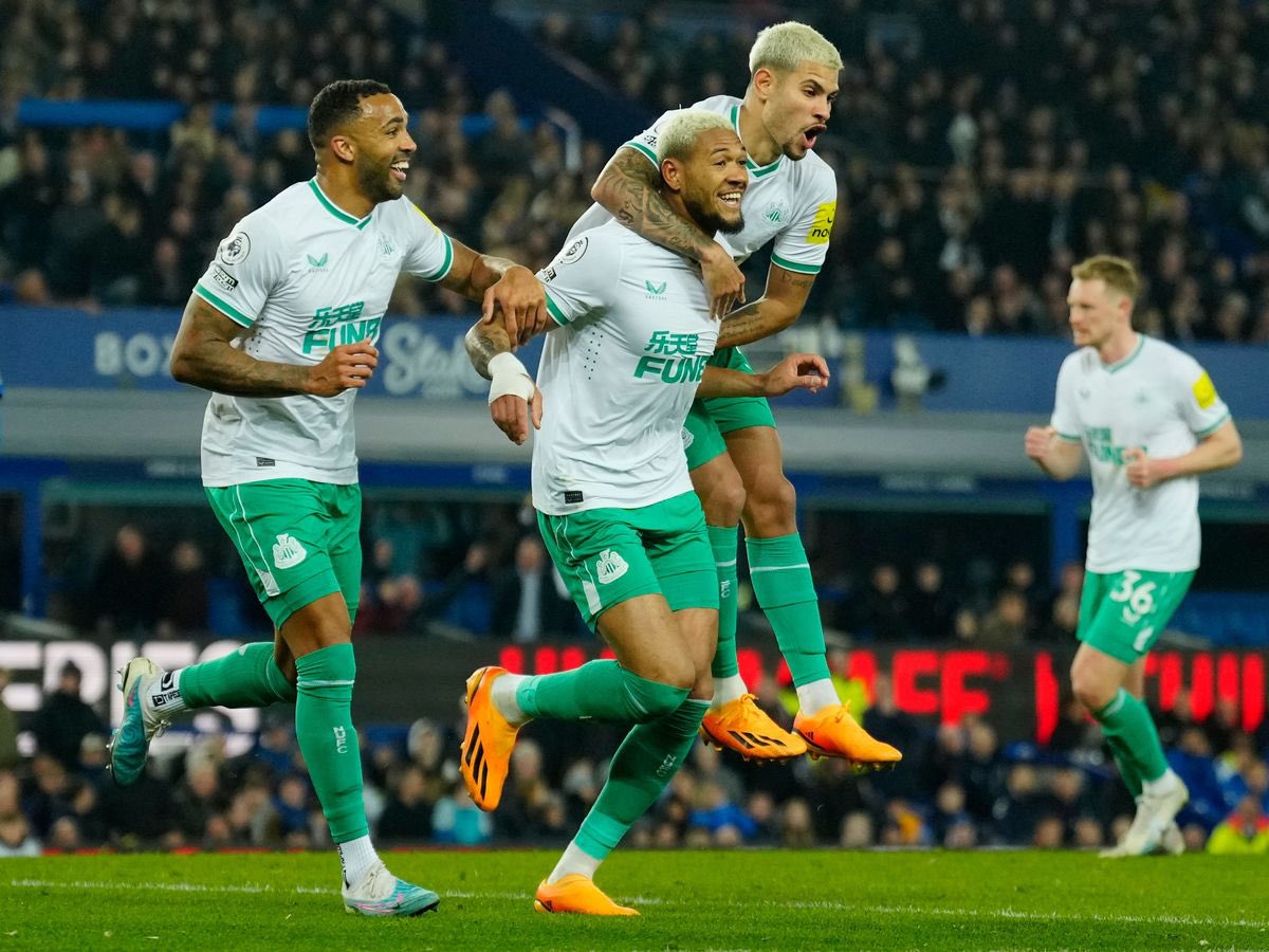 “Blood money” this.. “blood money” that.. 

Here’s the Transfers Fees of the two starting XI’s last night… 

#Everton - £231M
#NUFC - £213M

6 of the 11 starters for #NUFC featured under Steve Bruce. 

Don’t let anyone take away our achievements this season by lazy reporting!