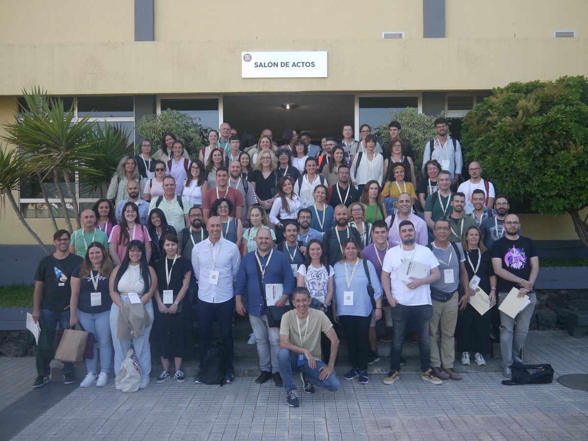 EducacionGobC's tweet photo. El Hackatón FP 2023 reúne a 90 docentes y 26 estudiantes para afrontar retos de sostenibilidad y digitalización

✅El equipo ganador del desafío de digitalización ha sido el “Crea-Innova”, y en el desafío de sostenibilidad se impuso el “Green Team”

+ℹ️👇
https://t.co/24WonFpqsH https://t.co/9oPBMxmUK8