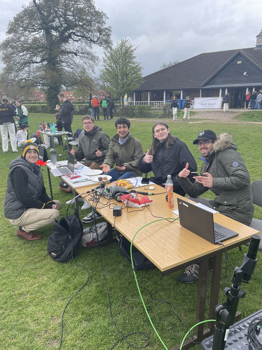 #bbccricket
Aside from the County Championship, the university Roses weekend between York and Lancaster is on, with ball-by-ball coverage of the Women’s Cricket on right now! @URY1350 @YorkshireCCC @UYWCC @yorkunisu @YorkSportUnion 

roseslive.co.uk