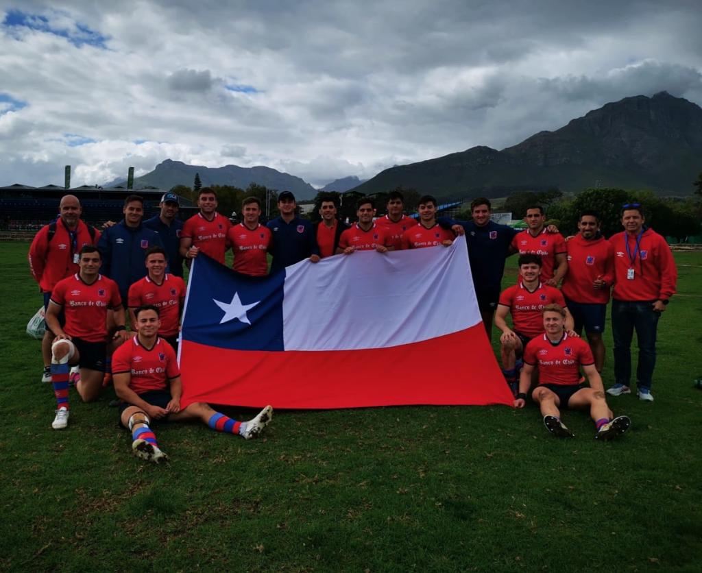 chilerugby's tweet photo. Jugando la segunda parte del 𝙒𝙊𝙍𝙇𝘿 𝙍𝙐𝙂𝘽𝙔 𝙎𝙀𝙑𝙀𝙉𝙎 𝘾𝙃𝘼𝙇𝙇𝙀𝙉𝙂𝙀𝙍 𝙎𝙀𝙍𝙄𝙀𝙎 

¡Vamos Chile! 🇨🇱🙌

#condores7s
#condoresrugby
#chilerugby
#sevenschallengerseries
#challengerseries2023 

Presenta @bancodechile
#elbancodelrugby https://t.co/5DuQ9S1xMj