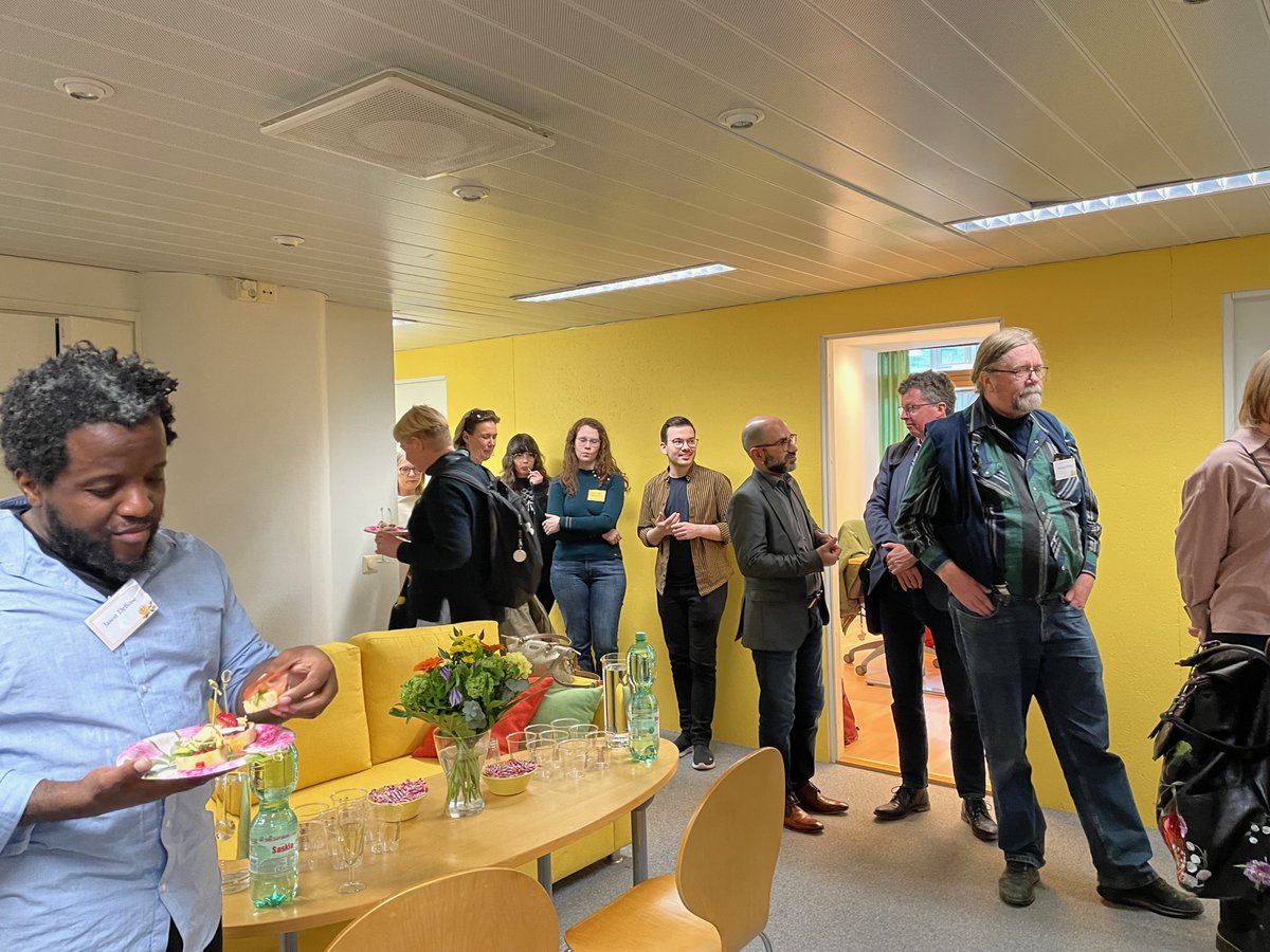 Tiistaina tapasimme kumppaneitamme Helsingissä yhteisessä Malja keväälle -tapahtumassa. Oli mahtavaa kerääntyä yhteen nauttimaan kuohuvaa, pientä herkullista syötävää, vaihtamaan ajatuksia ja kuuntelemaan esityksiä. 🥂☀🌺