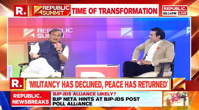 republic's tweet photo. #HimantaAtRepublicSummit | PM Modi is undefeatable: Assam CM @himantabiswa, the man on a mission at #RepublicSummit themed #TimeOfTransformation, mocks the opposition's wish to create a mahagathbandhan to defeat @BJP4India and PM Modi

https://t.co/gTW85mjcgN https://t.co/KnO4cEAJzz