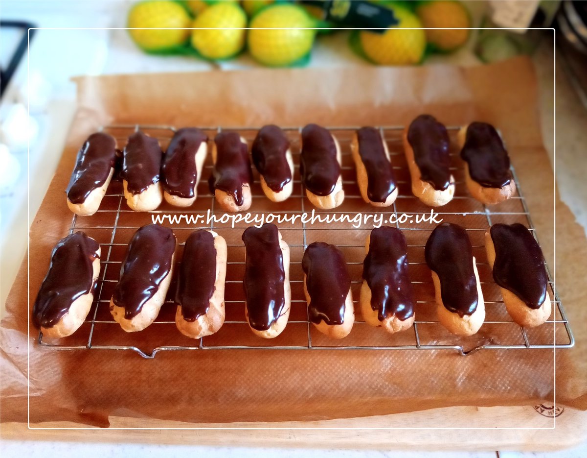 re_hungry's tweet photo. Happy #Friday lovely Hungrys! These petite pastries are the perfect treat for the #weekend - recipe: https://t.co/6ztDwzKdLB…… Decadent, dainty #chocolate coated, cream filled choux buns - #delicious! Stay hungry! ;) x #bakeithappen #patisserie #pateachoux #dessert #homemade https://t.co/v3CJddLlWJ
