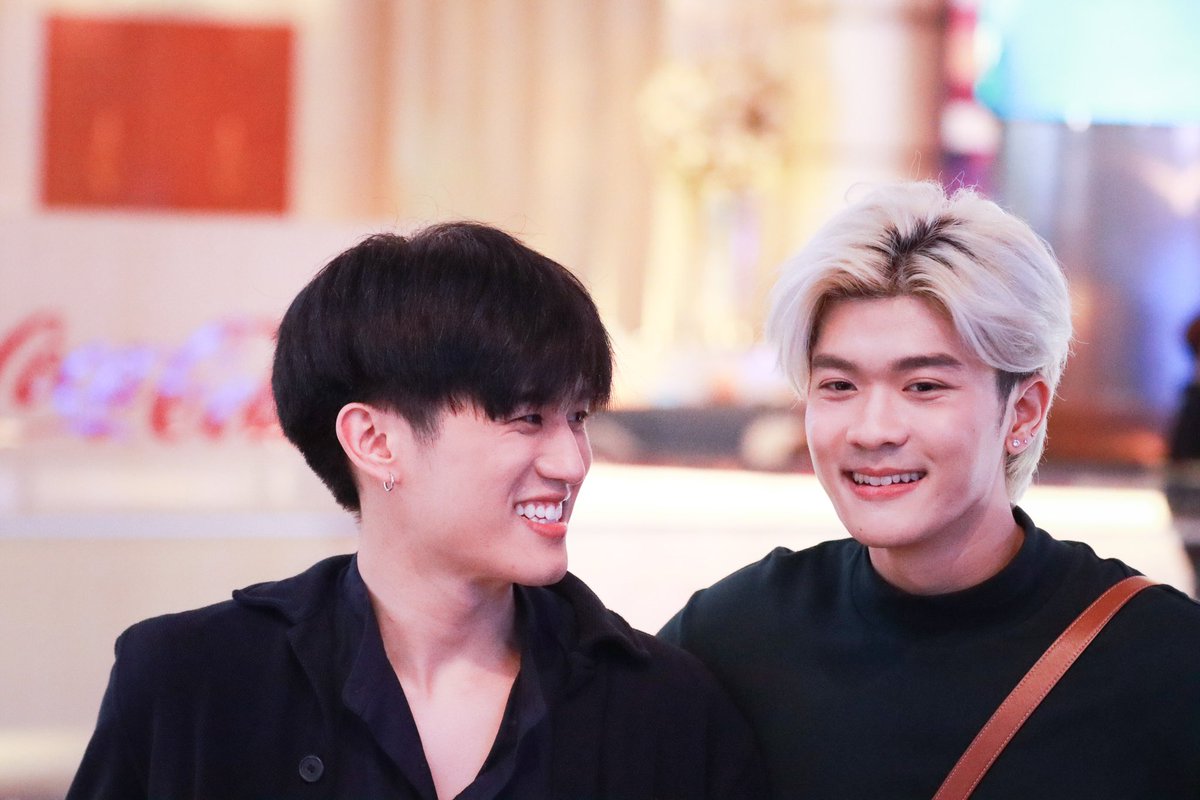 ติ่งพาไป tweet media