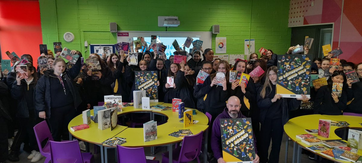 Stephen Jones tweet media