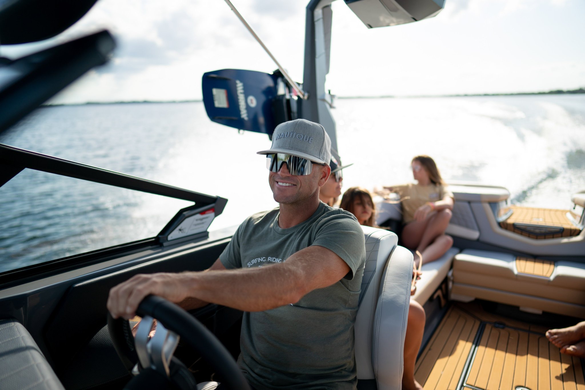 We\d like to wish a big Happy Birthday to Team Nautique rider Shaun Murray! 