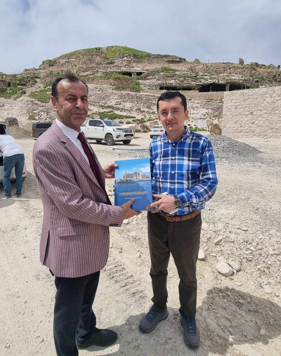 Batman_iktm's tweet photo. Sanayi ve Teknoloji Bakanlığı Kalkınma Ajansları Koordinasyon Dairesi Baskanı Abdullah Başar ve Kalkınma Ajansları Koordinasyon Dairesi Uzmanı Feyzettin Yılmaz "Hasankeyf Kalesinde Doğa Turizminin Geliştirilmesi Güdümlü Projesini"yerinde inceledi.
@m_ihsanaslanli @batmanvaliligi https://t.co/pkz6BrqEXO