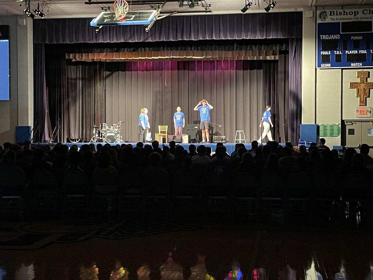 Bishop Chatard Student Life tweet media