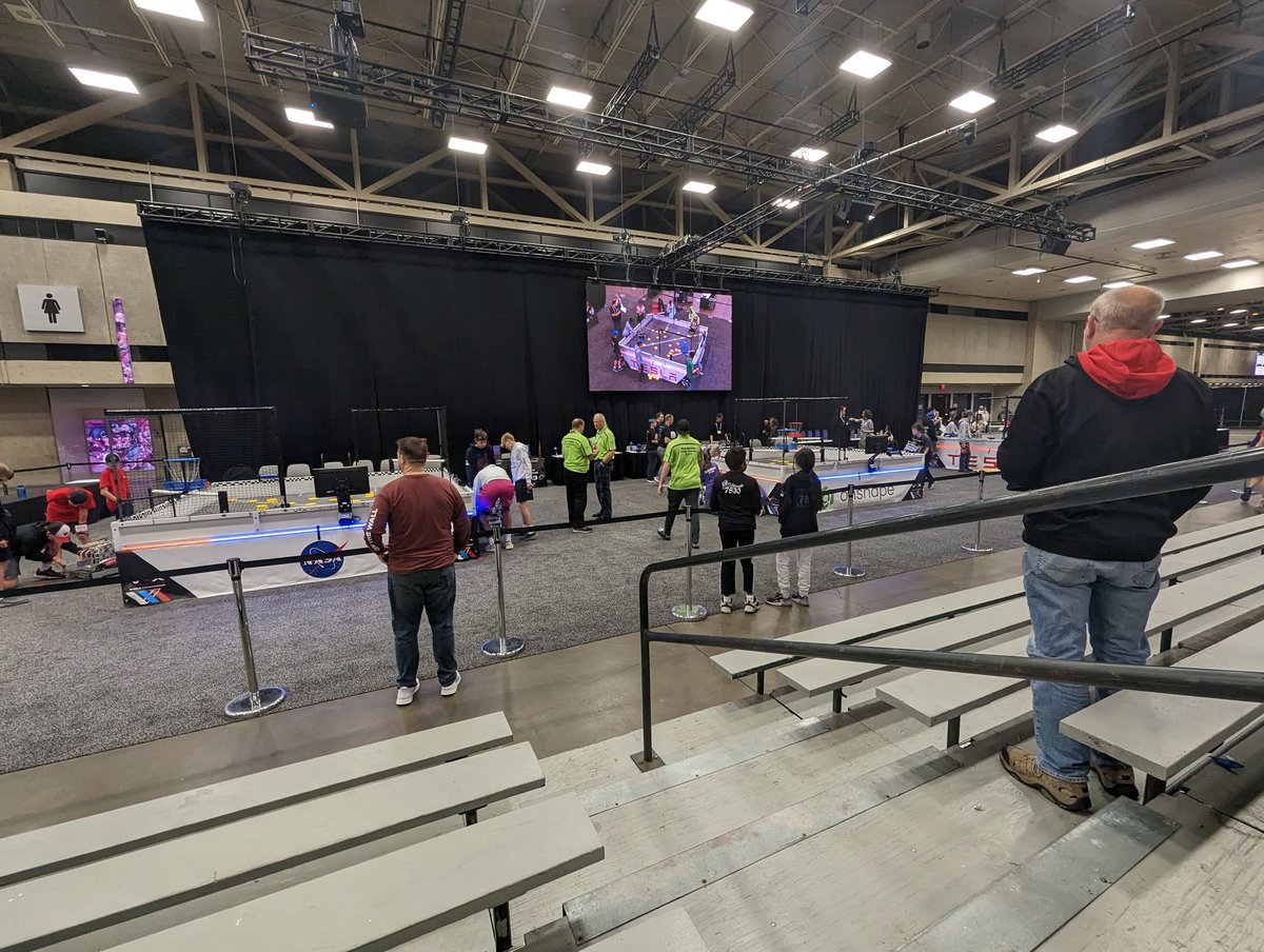 Getting ready for another day full of #VEXWorlds action! Good luck @SVVSD VRC Middle School Teams! #StVrainStorm