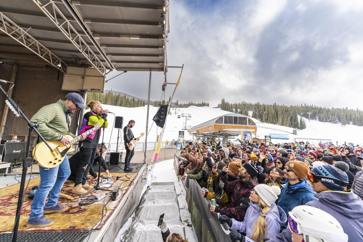 WeTheKings's tweet photo. We’re still not over the view from our show at @coppermtn
#coppermountain #sunsation https://t.co/HKK6oPkSKo