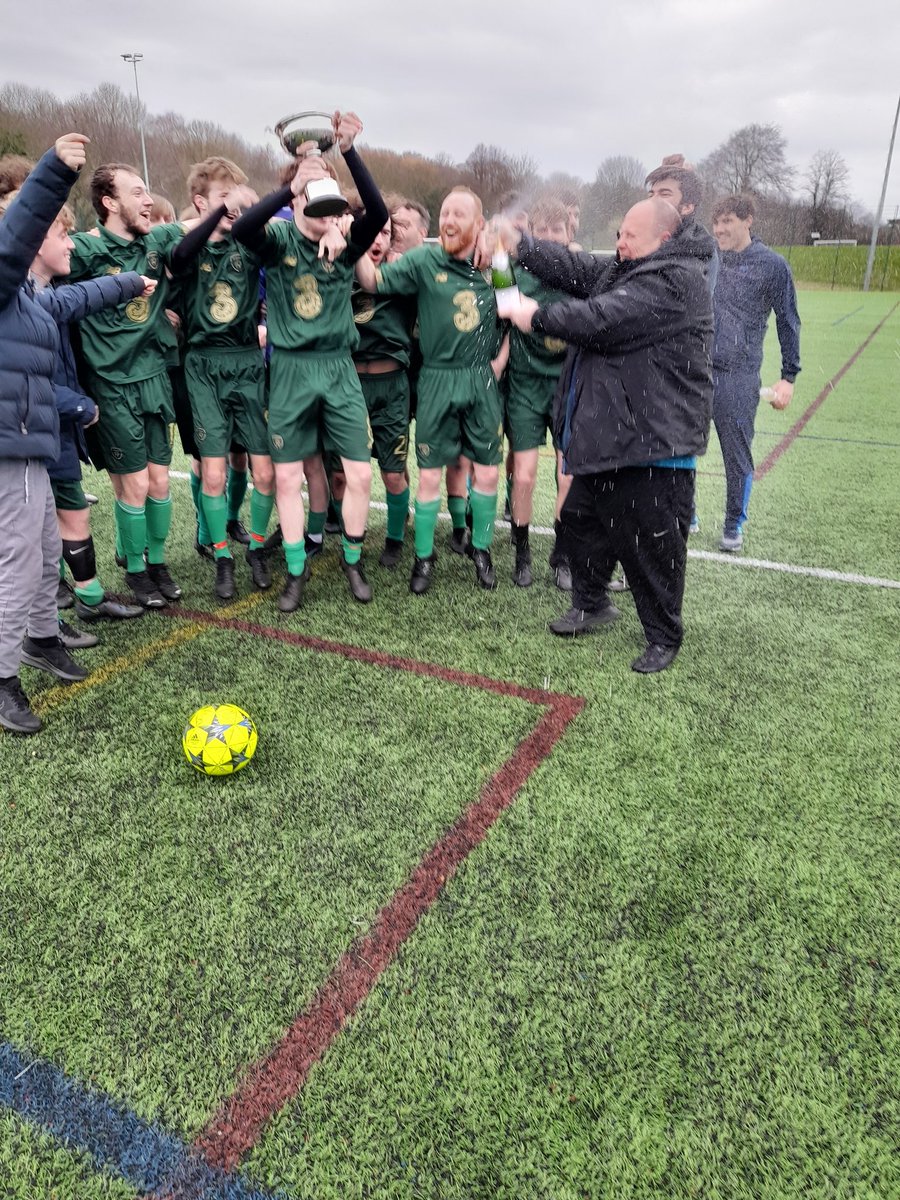 Hopefully we'll be lifting the challenge Cup on Sunday up the wezzy