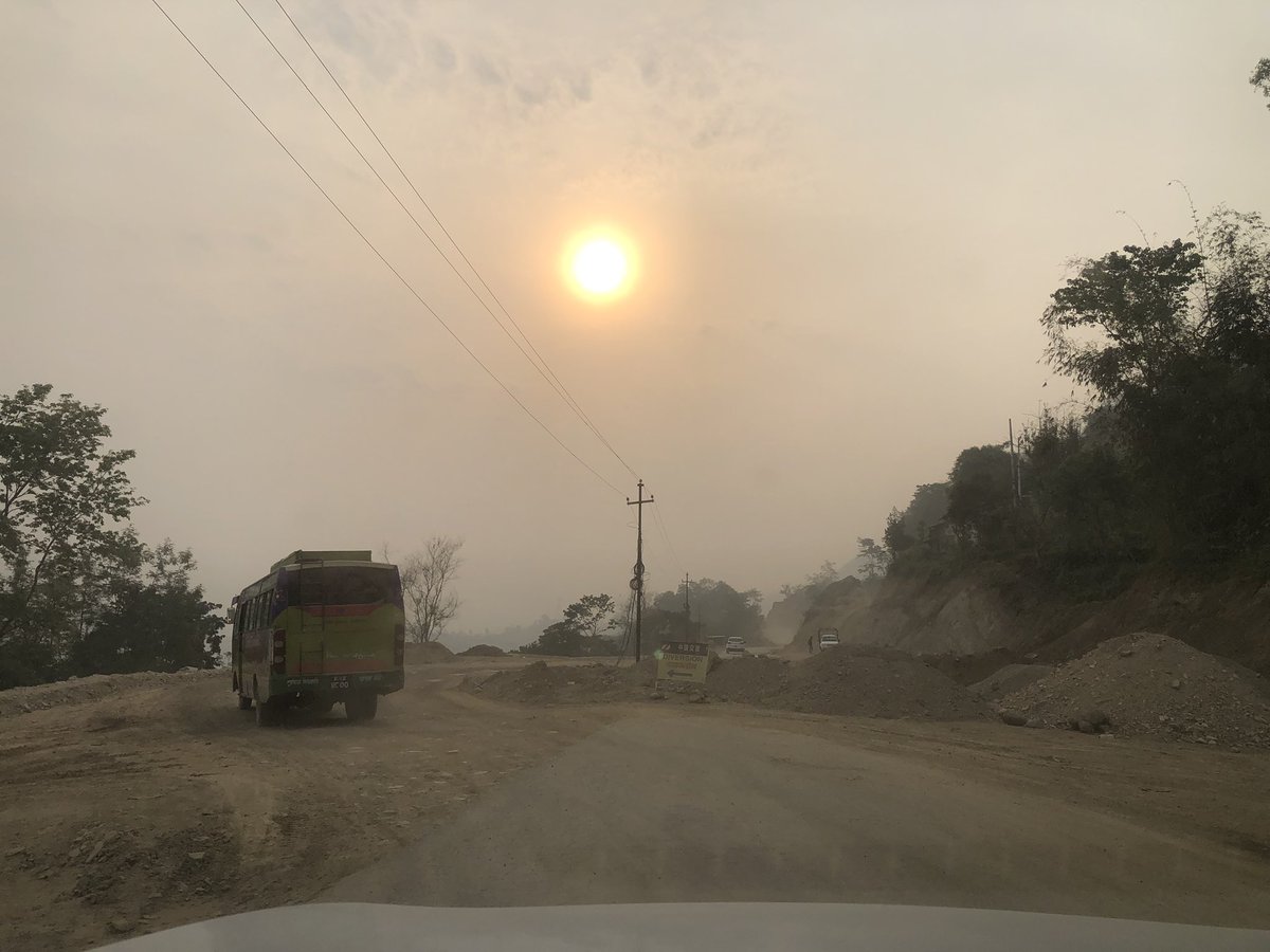 drbishnuhnepal's tweet photo. #TIMEforTRAVELwriting: 27Apr2023: drove from #Pokhara to #Kathmandu!Glad -#PrithviHighway is being extended making 4-lanes! #Aanbukhaireni to #Muglin is certainly challenging due to rock-cutting. Once completed will be wonderful drive!

-@#Nepal-#Himalayas #UNSG #UNWTO #Xinhua https://t.co/aMNLDyaBtp