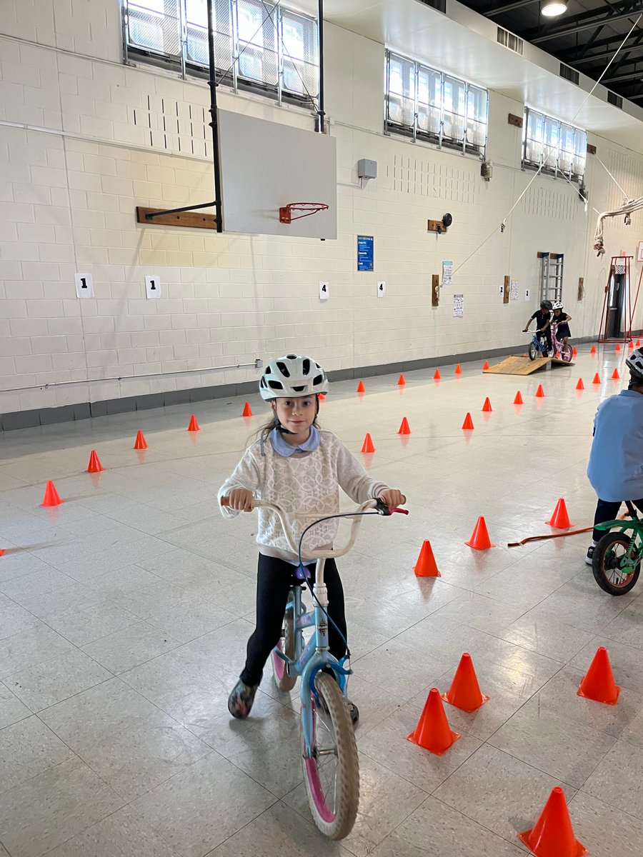 JohnHWebsterES's tweet photo. We had SUCH A FUN TIME learning how to ride balance bikes last week. Our Kindergarteners and First Graders excelled with bike and helmet safety and successful navigation of the course! @PHLschools @watlington_sr @DrRLajara @EvelynNunez608 https://t.co/BhDxW32bQD