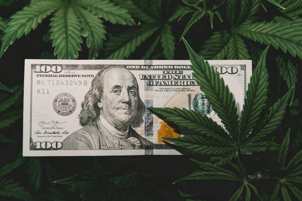 Econlib's tweet image. &quot;We don’t have the same socio-cultural hang-ups surrounding alcohol, caffeine, or nicotine, and we are thankfully moving fast in a similar direction with cannabinoids.&quot; #druglegalization Daniel D&apos;Amico at #EconLog: ow.ly/ylT750NPpuU