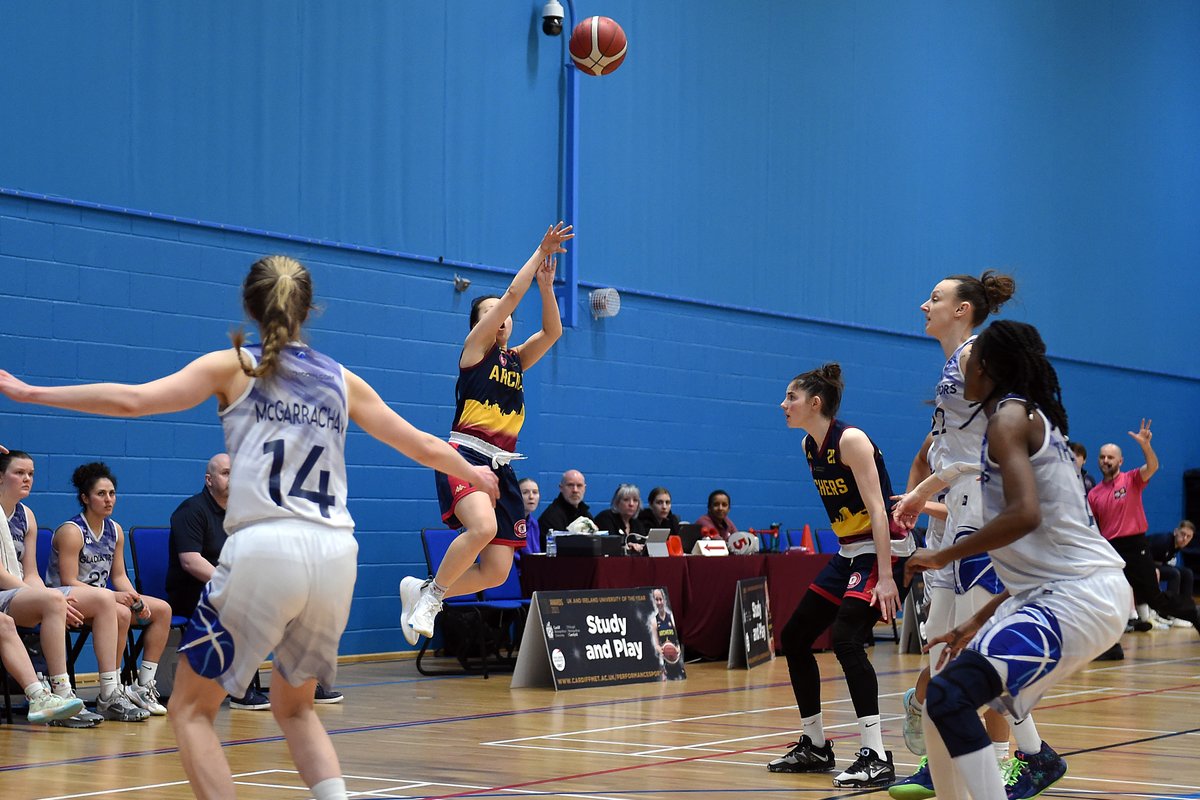 ArchersBasket's tweet photo. 𝗣𝗟𝗔𝗬𝗢𝗙𝗙 𝗧𝗜𝗠𝗘!

Our WBBL side are on their way to Glasgow 🏴󠁧󠁢󠁳󠁣󠁴󠁿

Last time out 🔙

Don't miss out on watching Gladiators vs Archers on TV, 12pm tomorrow - we'll even have it on the TVs in Archers Arena to watch before our WPL play at home!

#AmdaniArchers #ArcherFamily https://t.co/nMgE5bLLvF