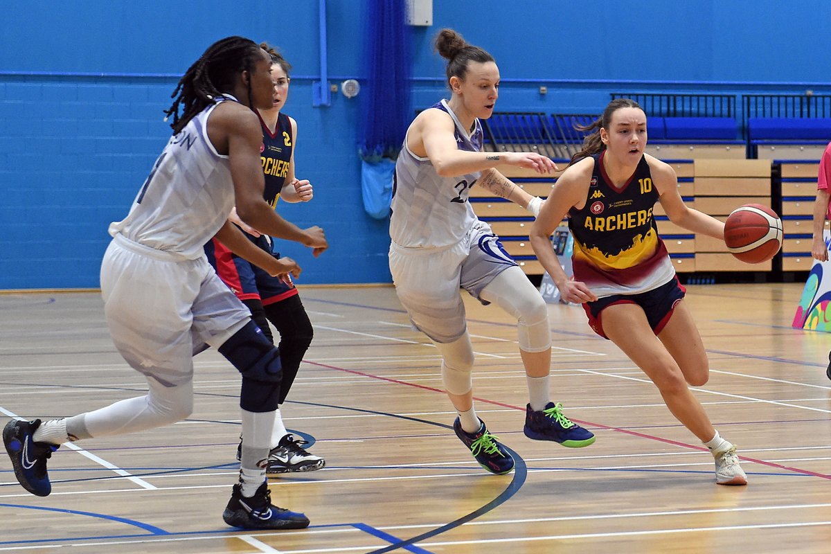 𝗣𝗟𝗔𝗬𝗢𝗙𝗙 𝗧𝗜𝗠𝗘!

Our WBBL side are on their way to Glasgow 🏴󠁧󠁢󠁳󠁣󠁴󠁿

Last time out 🔙

Don't miss out on watching Gladiators vs Archers on TV, 12pm tomorrow - we'll even have it on the TVs in Archers Arena to watch before our WPL play at home!

#AmdaniArchers #ArcherFamily