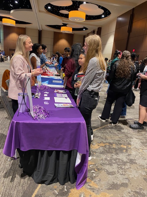 TexasIB's tweet photo. Yesterday's Texas IB College Fair was a huge success! Thanks to the 90 college representatives, 3 excellent presenters, 1500 IBDP students from across Texas and the coordinators from each of the schools who made it possible for students to participate! A great day for all! https://t.co/8isDmIkqoh