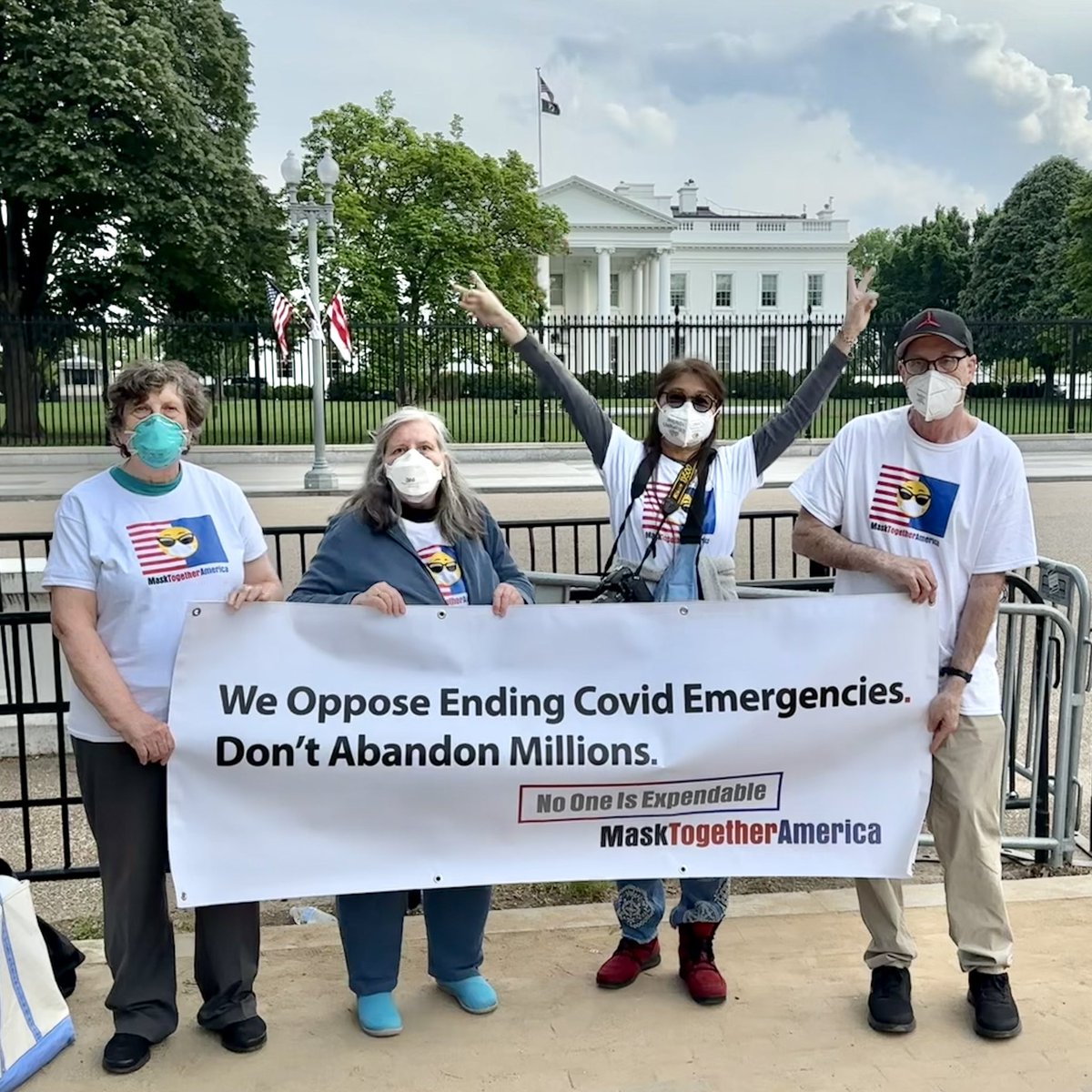 MaskTogetherAmerica tweet media