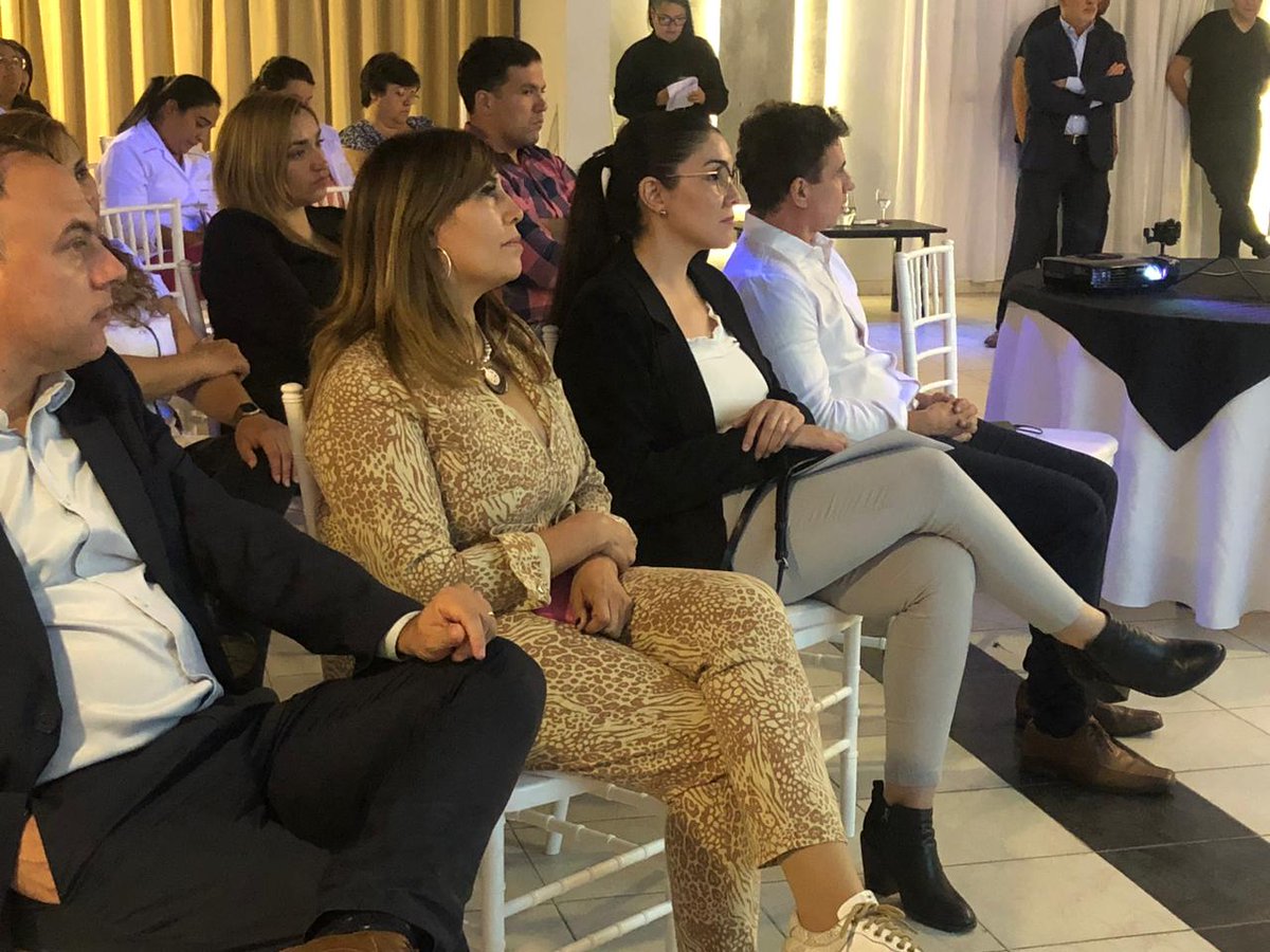 mclaudiaortiz's tweet photo. Presente en la capacitación convocada por la @Cafri_larioja y dictada por el laboratorio @biosintex.
La capacitación de nuestro personal y del de nuestros prestadores es de vital importancia para contener, asesorar a las y los afiliados, y poder brindar más y mejores servicios. https://t.co/dPacIpx4MK