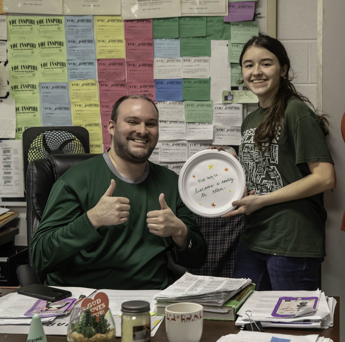 Add some creativity + joy for Staffulty and students at the end of the year with the 🏆Paper Plate Awards🏆

Learn more about this easy to do #IdeaExchange activity here ➡ jostensrenaissance.com/paper-plate-aw…

#SchoolActivities #Teachers