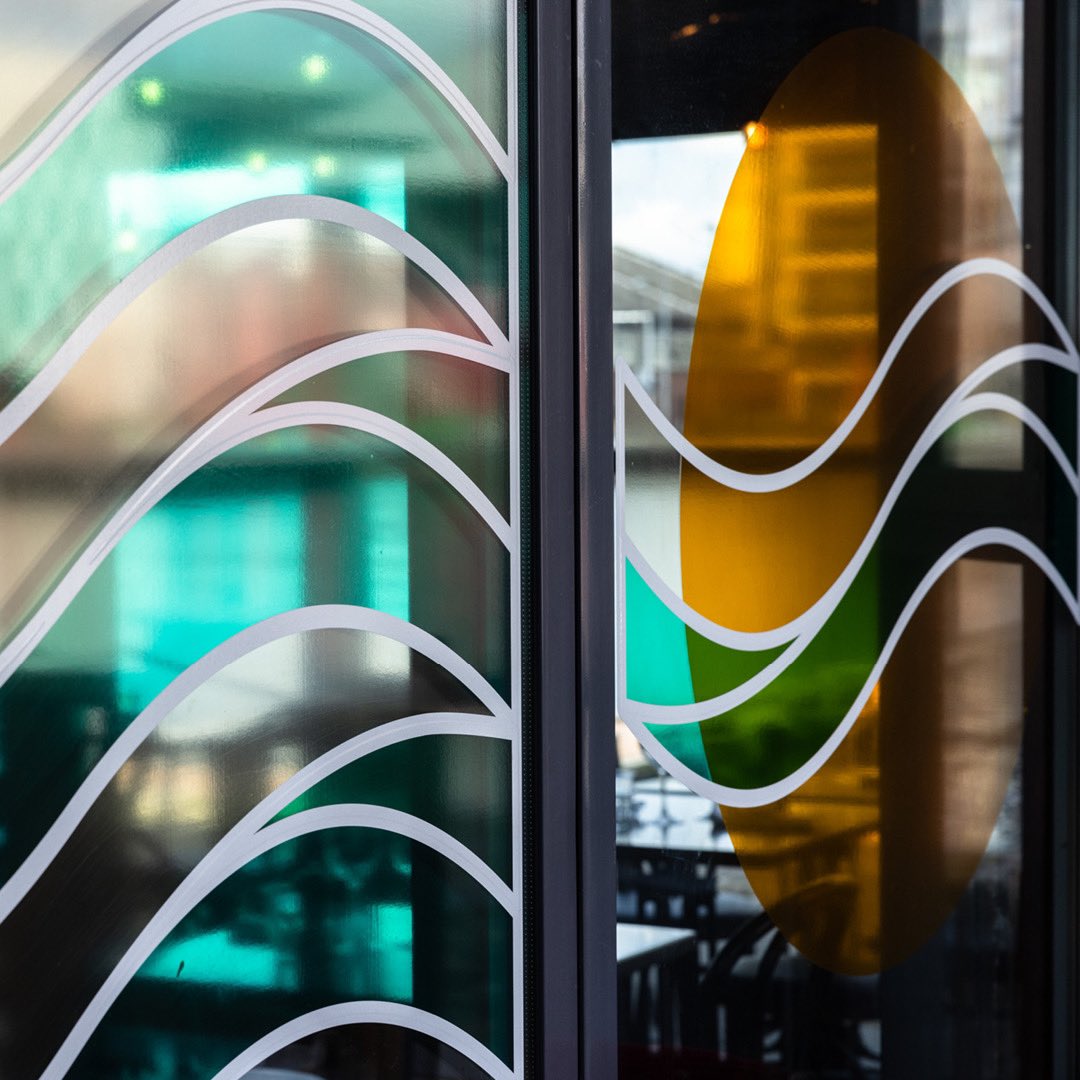 Dreaming of sunnier days on our waterfront terrace 🌞😍 Luckily we've got the bar and our beautiful restaurant in the meantime. Drop in to us today for an aperol and wait out this cloudy weather!