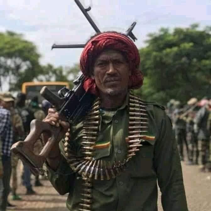 We deeply mourn the loss of Major Patriot Fano Tilahun Molla, a true hero and patriot who fought valiantly to defend his people and Ethiopia from invasion. His untimely death is a tragic loss for us all. May his memory be honored and never forgotten. #AbiyTheBloody #Oromofascism