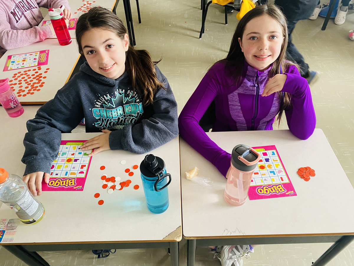 Mme. Jaclyn Hickey tweet media