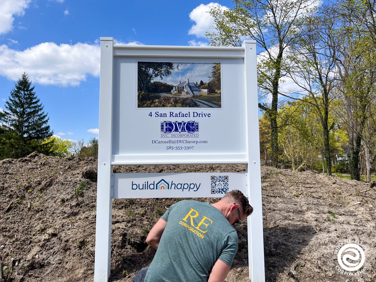 RotoliteElliott's tweet photo. We made a nice addition to the DVC sign we installed last week with a sign for BuildHappy!

Build Happy put a barcode right on the sign so you can scan it to see all they offer!
.
.
.
#Rotolite #RotoliteElliott #RotoliteElliottCorporation #LargeFormatPrinting #Plotting https://t.co/HEk70yi8gr