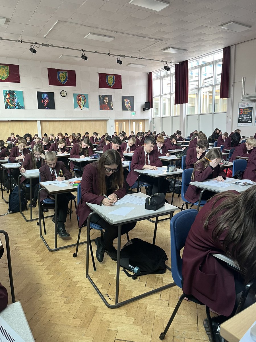 UK Maths Trust tweet media