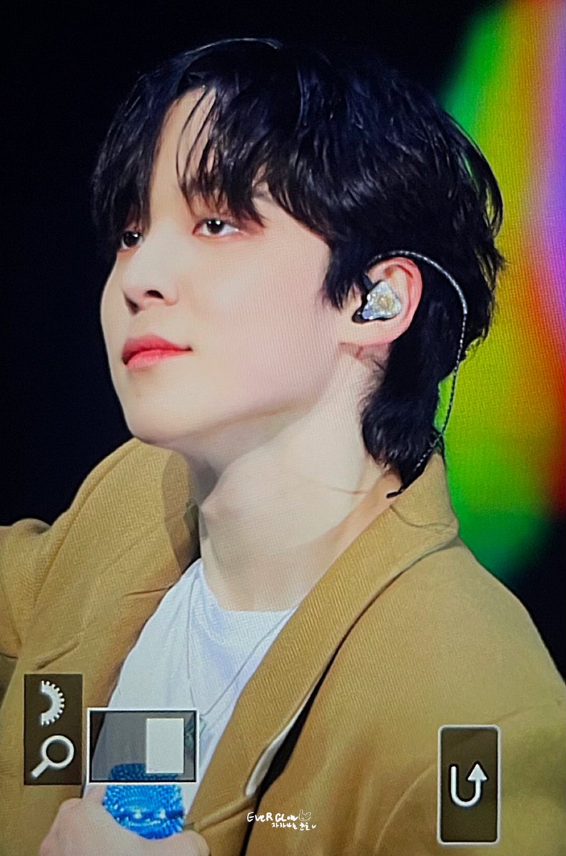 230428 앙콘

#ATEEZ #에이티즈 #정윤호 #윤호 #YUNHO #사랑해_윤호야