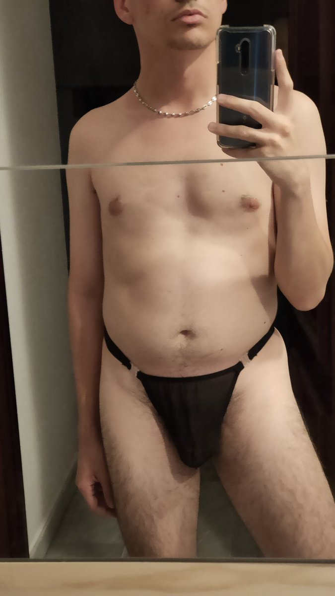 findomtwink25's tweet photo. AMO CON GANAS DE FOLLARTE LA CARTERA, MDS ABIERTOS 🤑💰🐽 #cashmaster #findom #finsub #bdsm #paypig #money #cash https://t.co/kUJPOlMO50