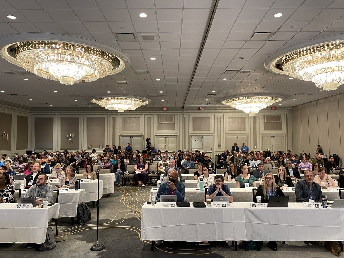 CFPIssues's tweet photo. Closing Session #CFPHouston is full house!!

Houston, we did it. 👏👏👏 https://t.co/ZbxfrIwYff