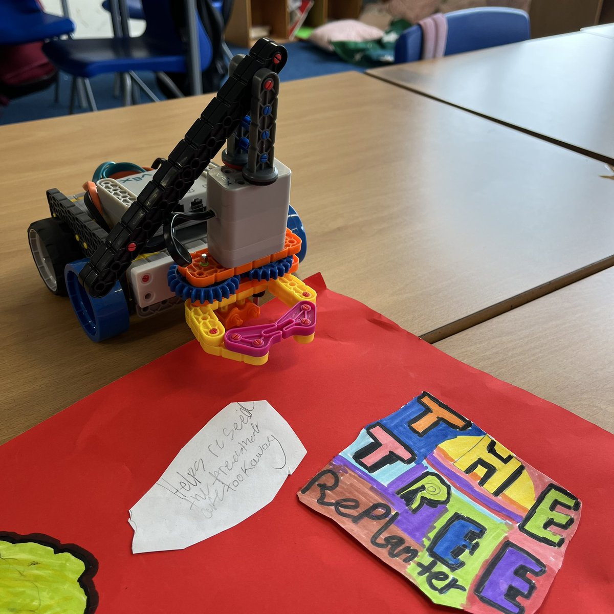 Mrs Scott tweet media