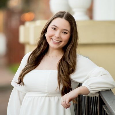 Matthews_Cam's tweet photo. #NewProfilePic since I’ve been retired from cheerleading for 3 years now🫣 https://t.co/scUbR4SfJz