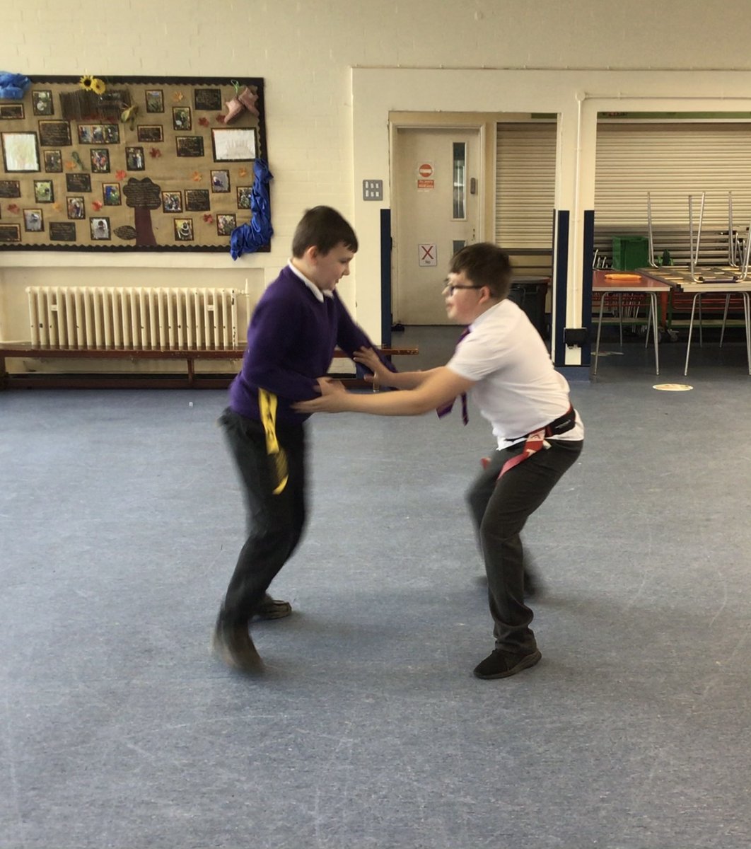 ElmEPS's tweet photo. Elm class have been playing tag and diamond football with @AshEPS7 in P.E. Everyone showed amazing support towards each other throughout the session @EEC_Elaine @PrimaryElaine https://t.co/Awz5AtGu2S