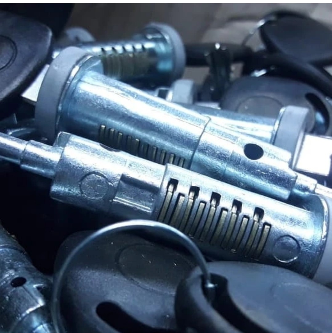 INDULOCK2018's tweet photo. Feliz día del Repuestero Automotor.
Seguimos apostando a la Industria Nacional
.
#industrianacional #industriaautomotriz #mecanizados #cerraduras #repuestosautomotriz https://t.co/ywpsqtZ4tC