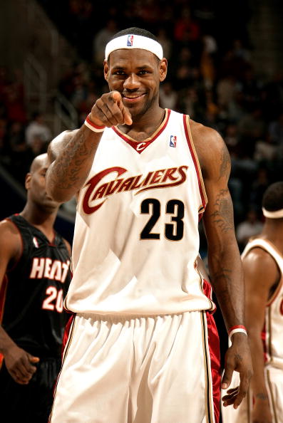 shendy456's tweet image. Playoff series records

Wade
14-2 with LeBron
8-8 without

Bosh
14-2 with LeBron
0-2 without

Kyrie
10-2 with LeBron 
2-3 without

Love
11-2 with LeBron
1-0 without

AD
4-1 with LeBron
1-2 without

Totals
53-9 with LeBron
12-15 without

85.5% with LeBron
44.4% without