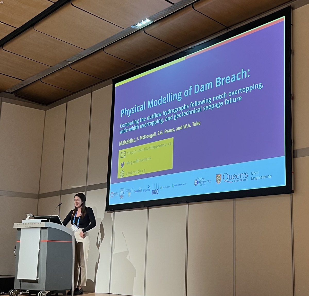MeganMcKellar4's tweet photo. Thanks to all who joined todays GM2.8 session at #EGU2023 for my presentation on physical modelling of dam breach processes @GM_EGU
@EuroGeosciences https://t.co/0BEgxUxNGA