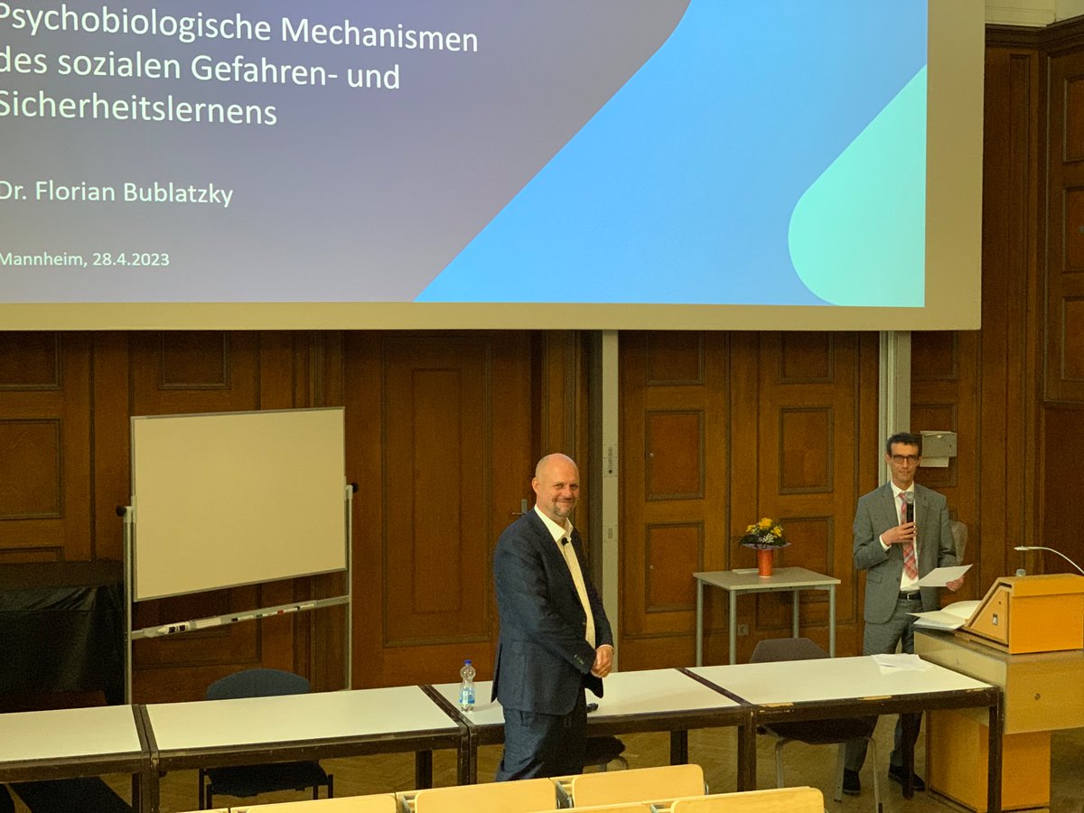 Interesting inaugural lecture about psychobiological mechanisms of social learning <a href="/zi_mannheim/">Zentralinstitut für Seelische Gesundheit</a>. Congratulations, well done, PD Dr. <a href="/FBublatzky/">Florian Bublatzky</a>  🤩🥳🍾