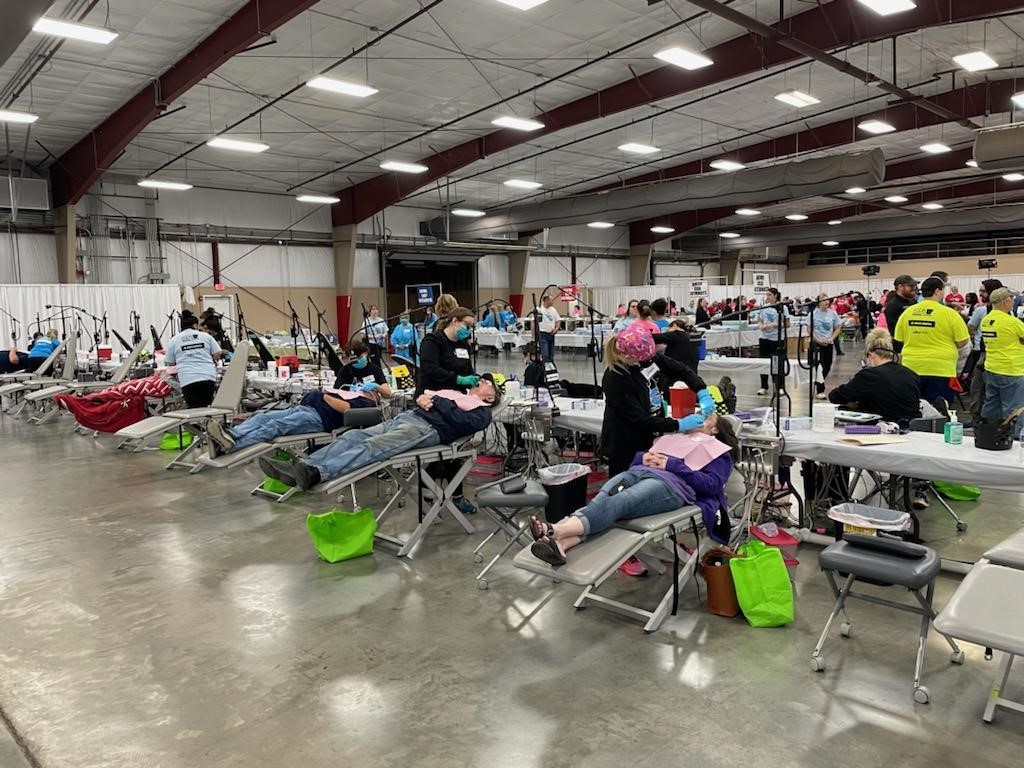 DentaQuest’s Sarah Jensen and David Thielemier joined some 700 volunteers April 14-15 to support the Arkansas Mission of Mercy (ArMOM) free dental clinic in Conway. Patients were able to obtain cleanings, extractions and fillings.