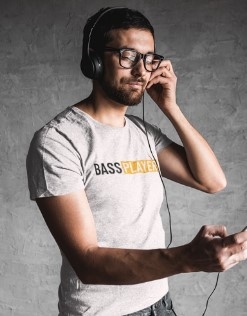 Get your BASSIC TEES at ⁠
⁠
spilling-tees.creator-spring.com⁠
⁠
#bassplayer #bass #bassist #bassguitar #music #bassplayersunited #baixonatural #bassplayers #baixo #guitarplayer #baixista #basslove #fender #jazzbass #basscover #groove #bassline #basstheworld #basslife #metal