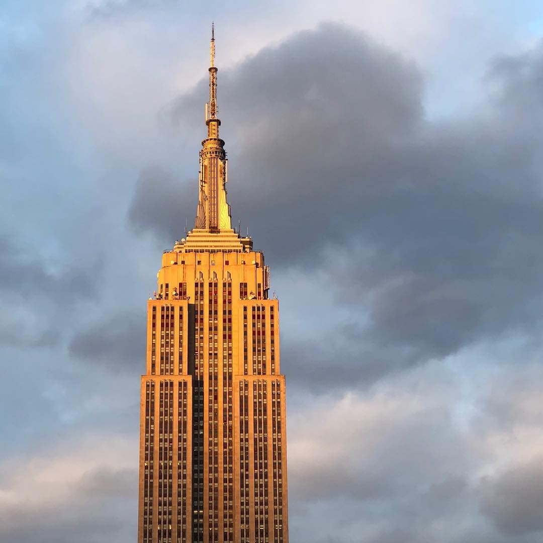 You should spend sunrise with me. 

Get your tickets here: esbo.nyc/aks

📷: hellowhoisit/IG